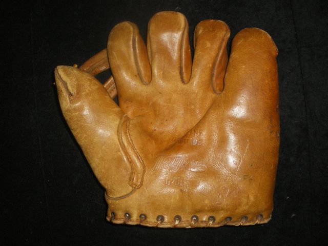 Bill Nicholson TruSport G750 Front